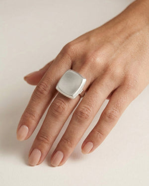 Brushed Quadrat Ring