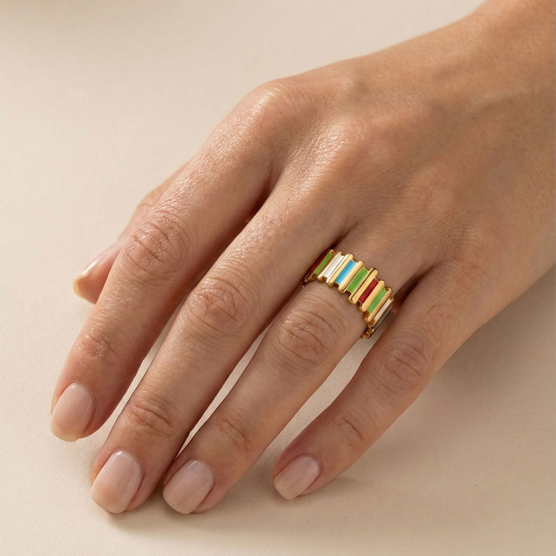 Color Bar Orbit Ring