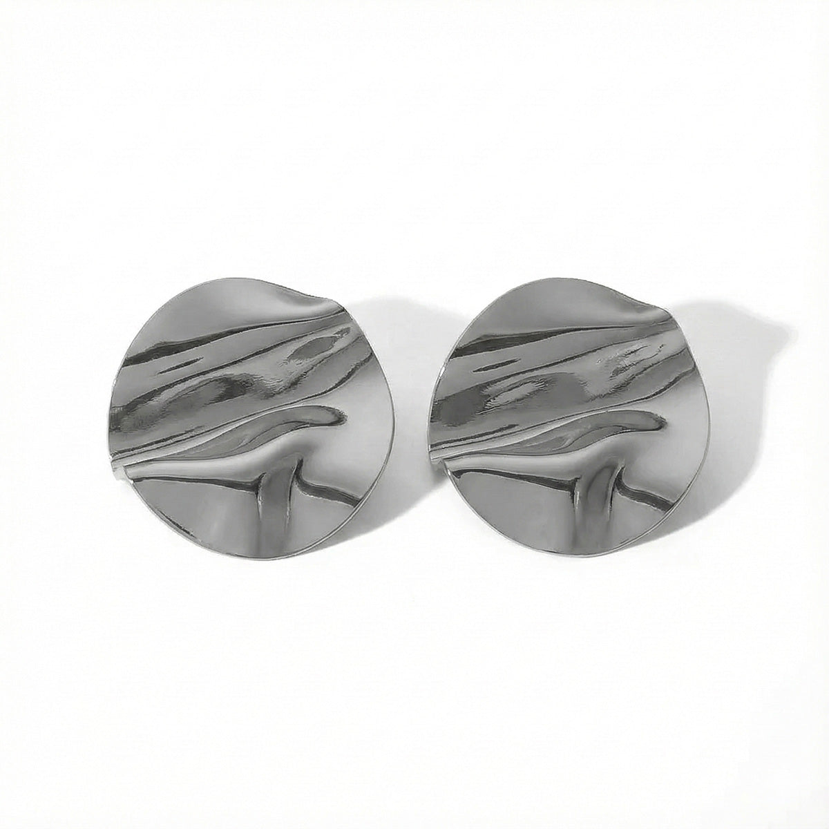 Luna Melt Studs